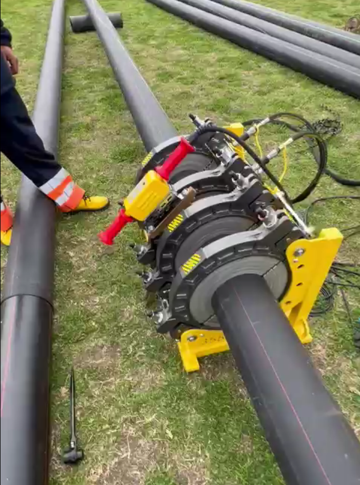 4aefd34c-052f-4c47-a93b-bdda0413449d